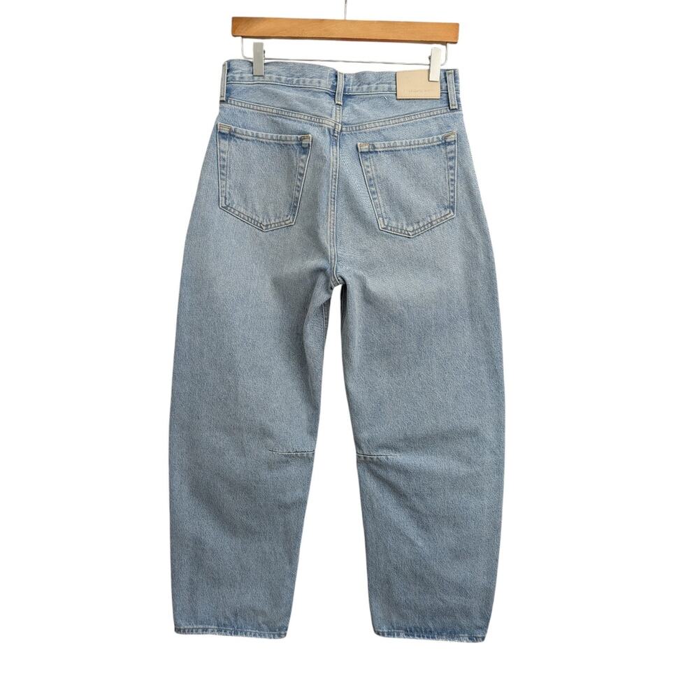 Citizens of Humanity Miro Relaxed Jean Barrel
In Gemini - Picture 5 of 13